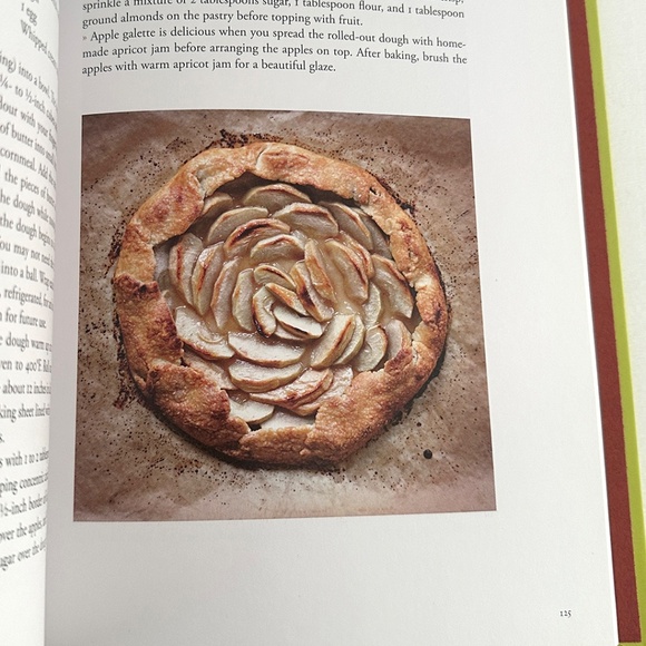 In The Green Kitchen: Techniques to Learn by Heart by Alice Waters cookbook - Picture 2 of 6